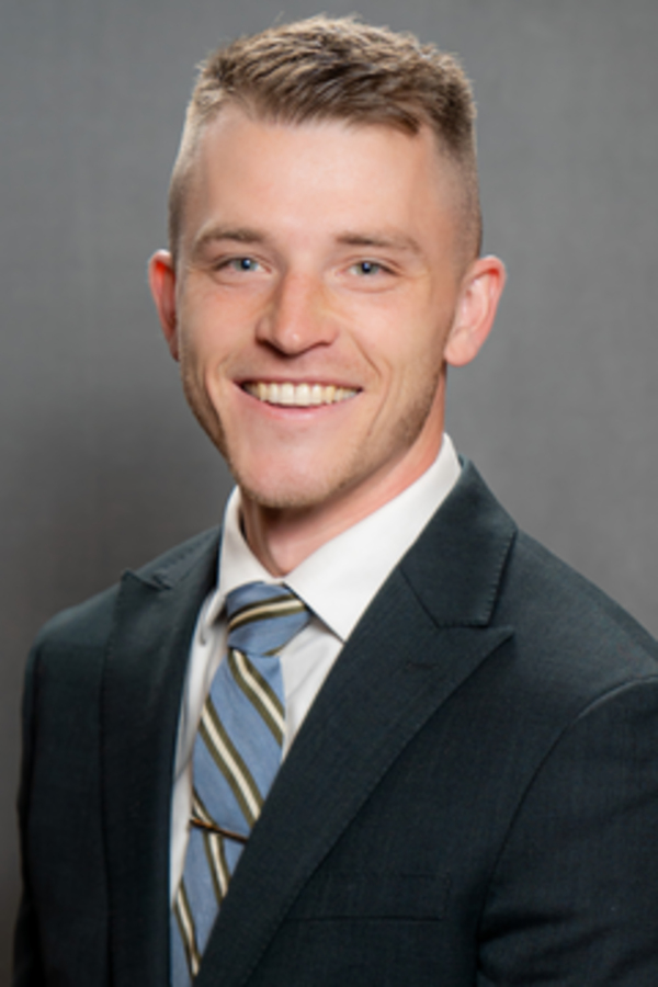 Benjamin D Hicks - Financial Advisor in Brooklyn, MI