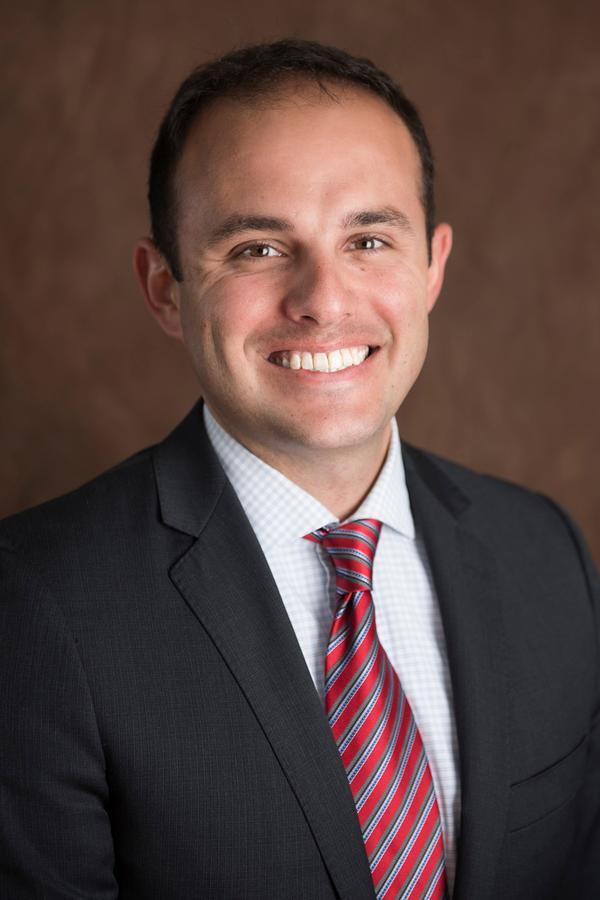 Cameron L Newbold - Financial Advisor in Harrisburg, IL