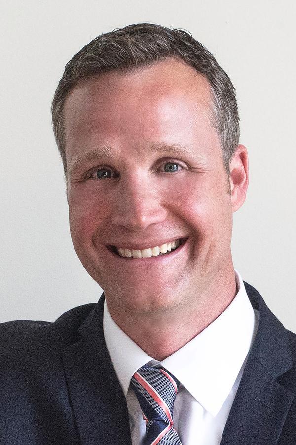 Darren N Aversa - Financial Advisor in VA