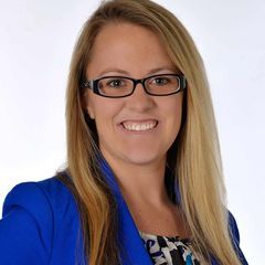 Courtney Hoy - Licensed Real Estate Agent in Dracut, MA