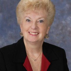 Carolyn Griffin - REALTOR in Walpole, MA
