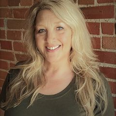Julie Wetherington - Real Estate Professional in Aurora, NE