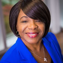 Roslyn Broach - Realtor in Rockwall, TX