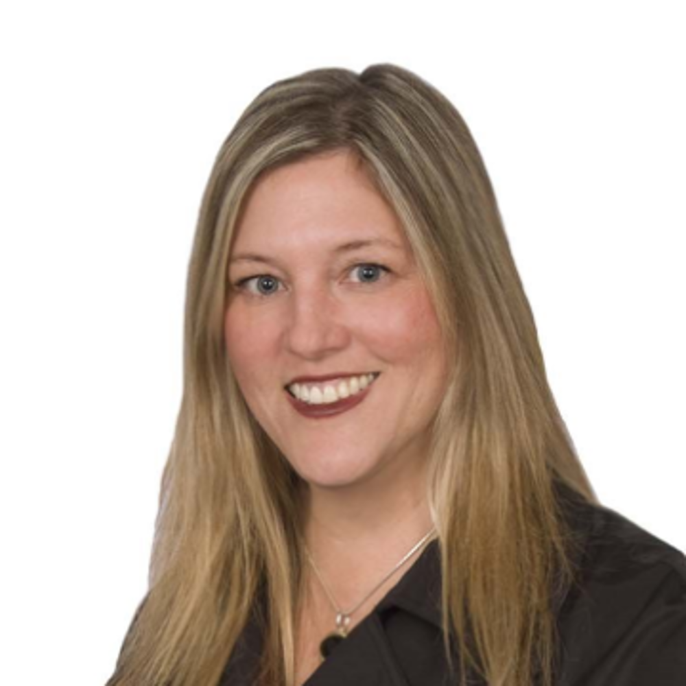 Laurie Macko - Realtor in Eagan, MN