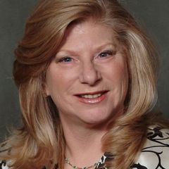 Arlynn B. Palmer - Associate Broker in Roslyn Heights, NY