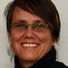 Dr. Pam Fields - Associate Broker in Hartwell, GA