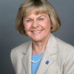 Bea Huntington - Associate Broker in Mattituck, NY