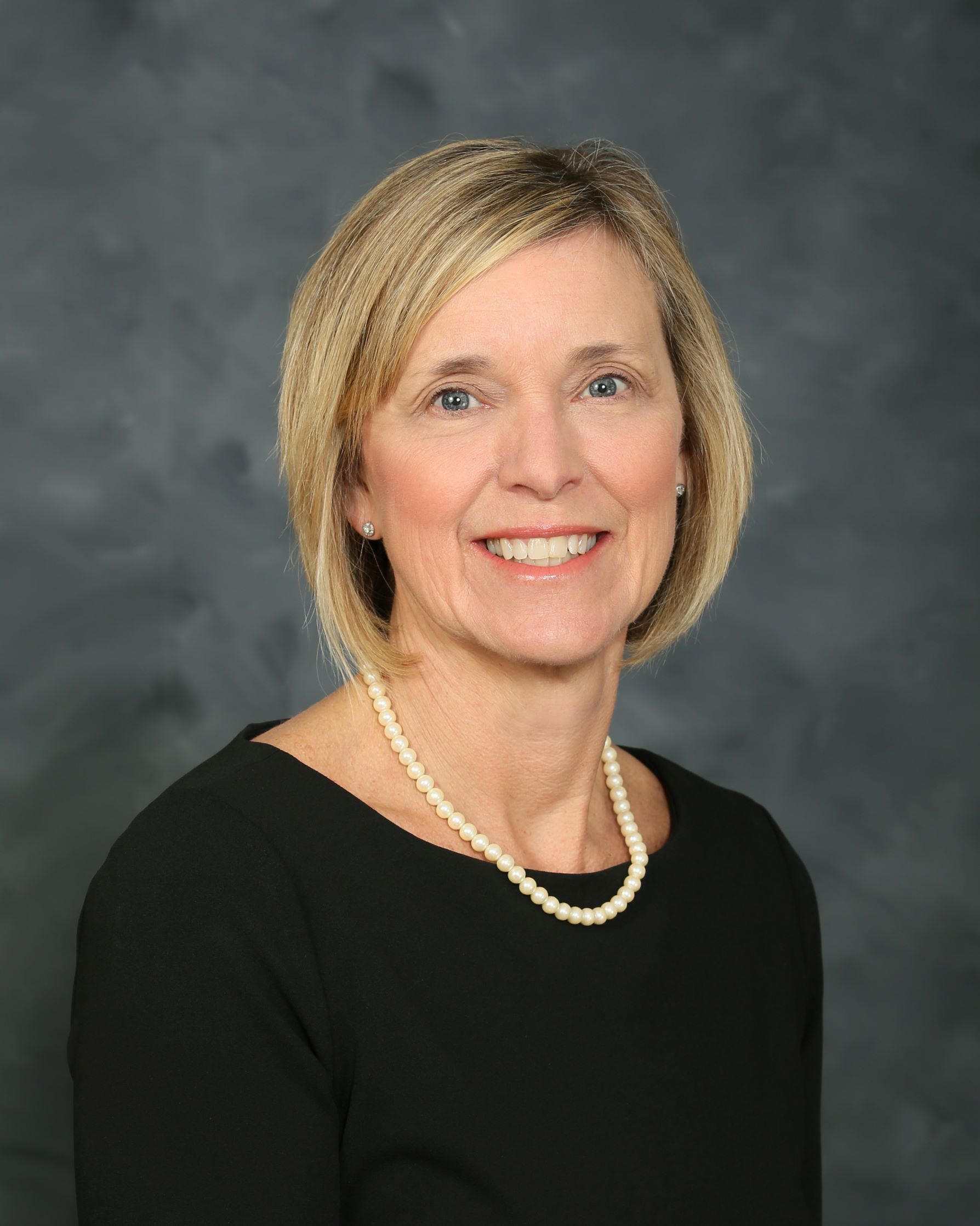 Donna Hutton - Real Estate Salesperson in Wheatfield, NY