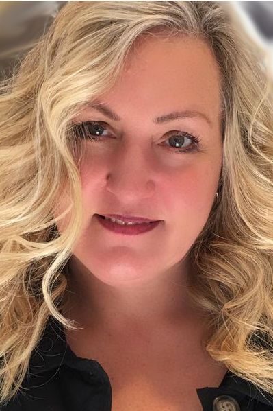 Mary Hurwitz - Sales Associate in Chestnut Hill, MA