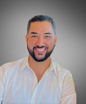 Miguel Godoy Diaz - Branch Manager in Phoenix, AZ