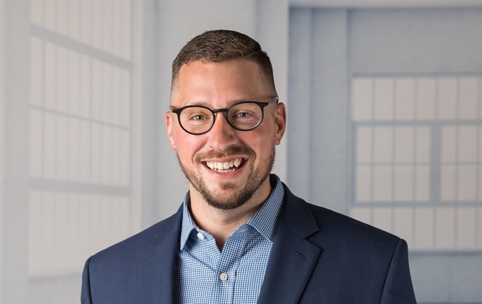 Samuel Carter Erb Mueller - Branch Manager in Milwaukee, WI