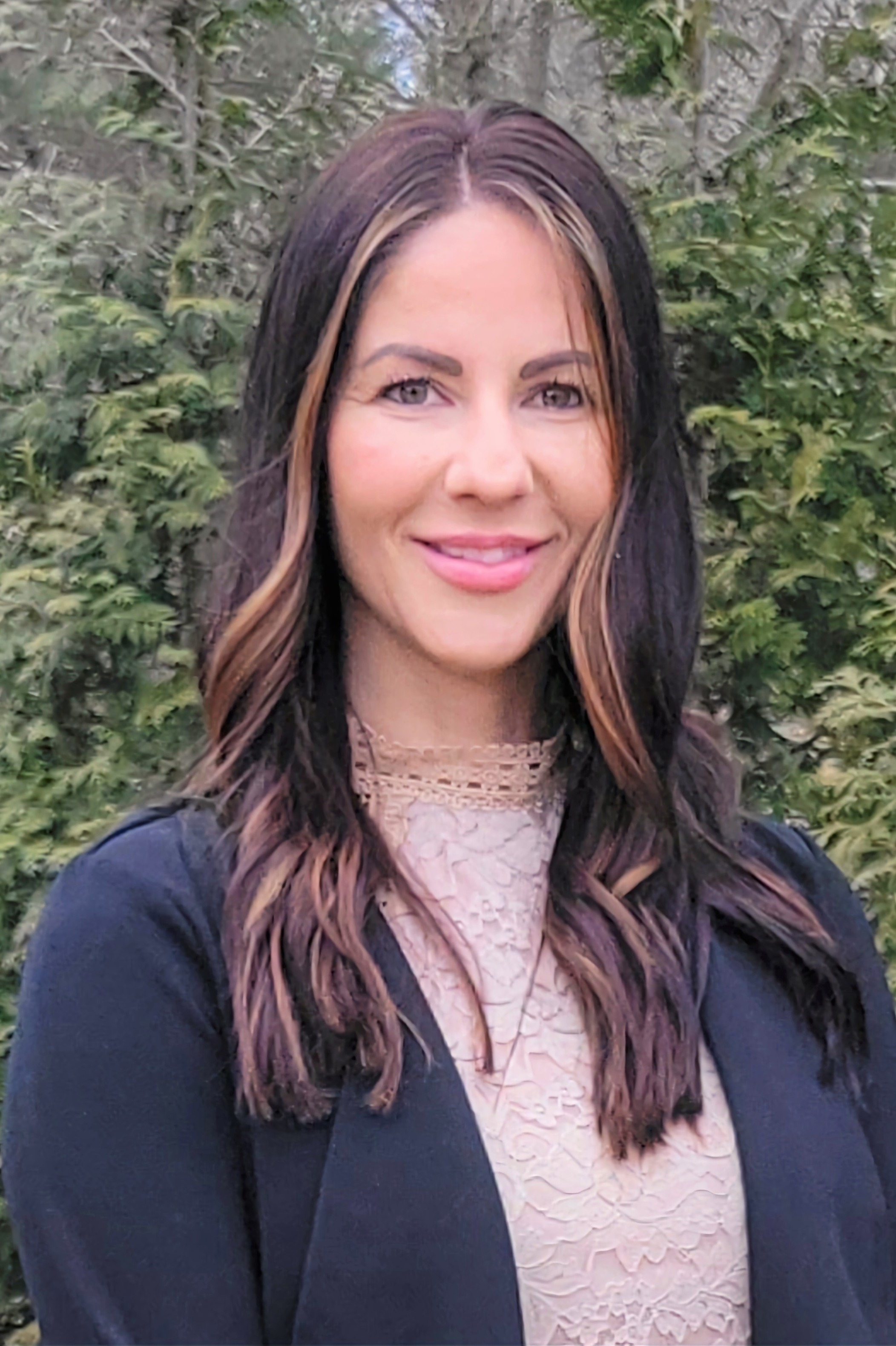 Amanda Nichols - Sales Associate in Hingham, MA