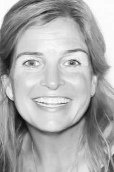 Tracy Holian - Sales Associate in Schaumburg, IL