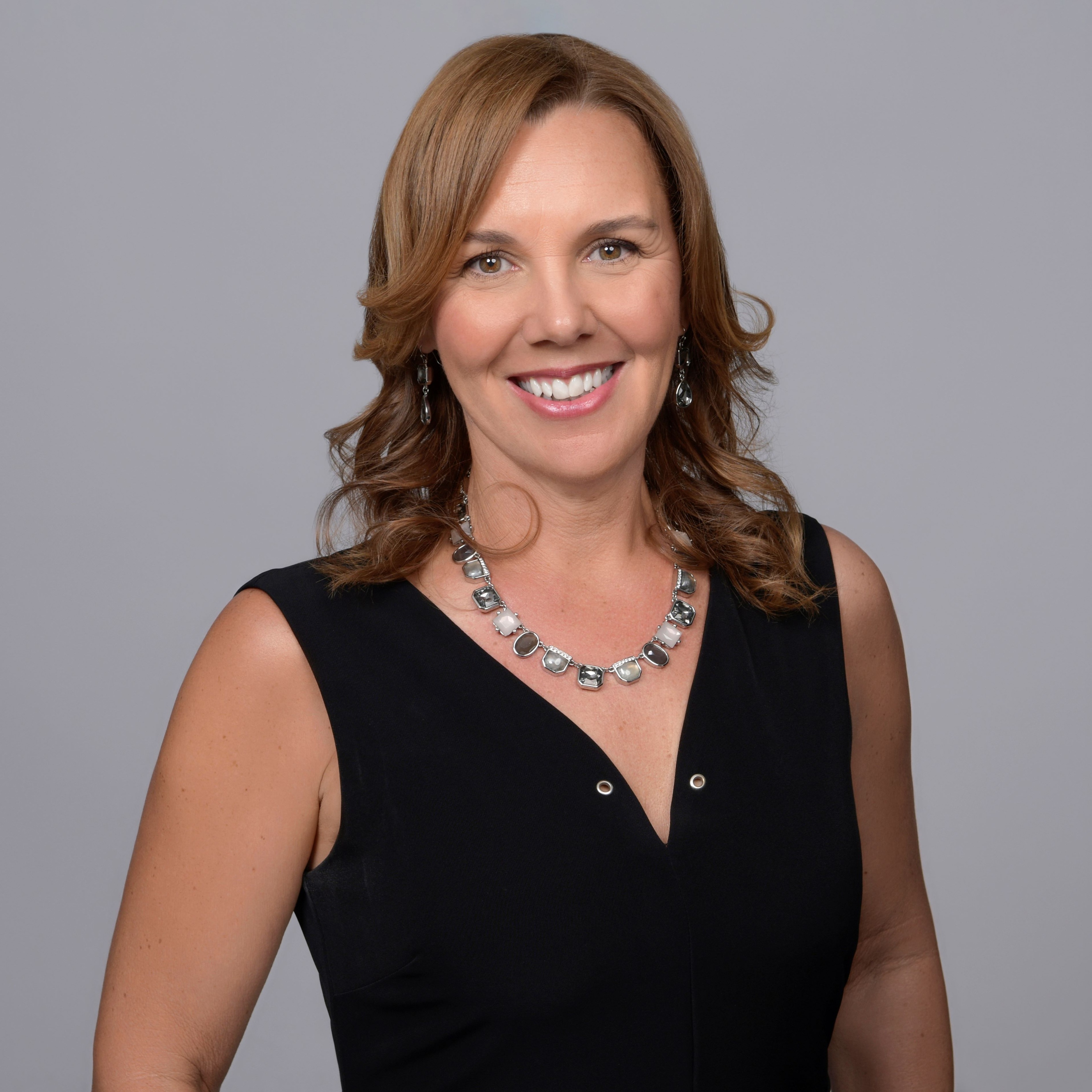 Stacey Dirksz - Real Estate Advisor in Trinity, FL