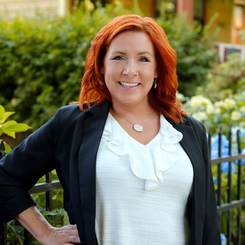 Bonnie Phillips - Redfin Principal Agent in Chagrin-Falls, OH