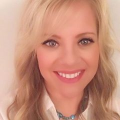 Angela Burgess - Realtor in Lorain, OH