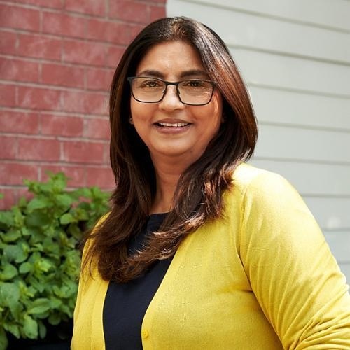 Poonam Singh - Redfin Principal Agent in Scottsdale, AZ