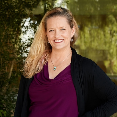Jeni White - Redfin Agent in Warr-Acres