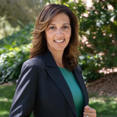 Nicole Lazarski - Redfin Agent in Las-Vegas, NV