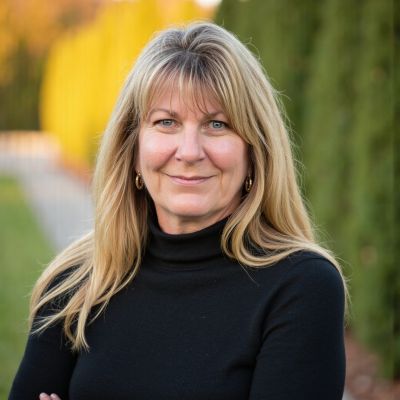 Jacque Hudlow - Sr Loan Officer/Sales Manager in Aberdeen, WA