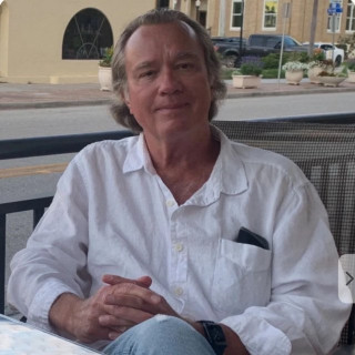 Larry V. Roberts in Knoxville, TN