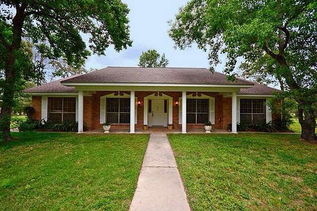 Kathryn Martin in Conroe, TX