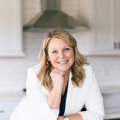 Mary Millman Schoon - Il & Ia Licensed Real Estate Agent in Davenport, IA