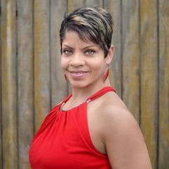 Denikia Livingston in Lafayette, LA