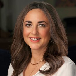 Jocelyn Kerbel - Managing Broker in Sycamore, IL