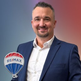 RE MAX Infinity Property Management in Pace, FL