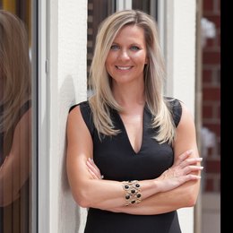 April Kalad - Agent in Naperville, IL