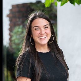 Andrea Parra - Agent in Winter Park, FL