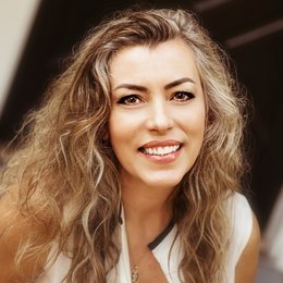 Katherine Soditus - Broker/Owner in Gold Hill, OR