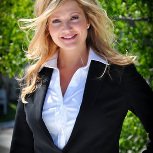 Erika Wedemeyer in San Diego, CA