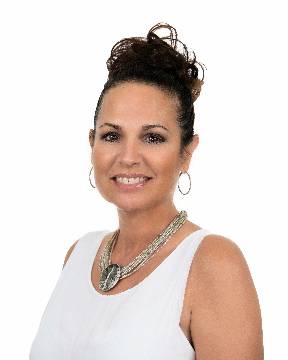 Linda O'Hara Linda'S Team - Luxury Properties Specialist in Old Saybrook, CT
