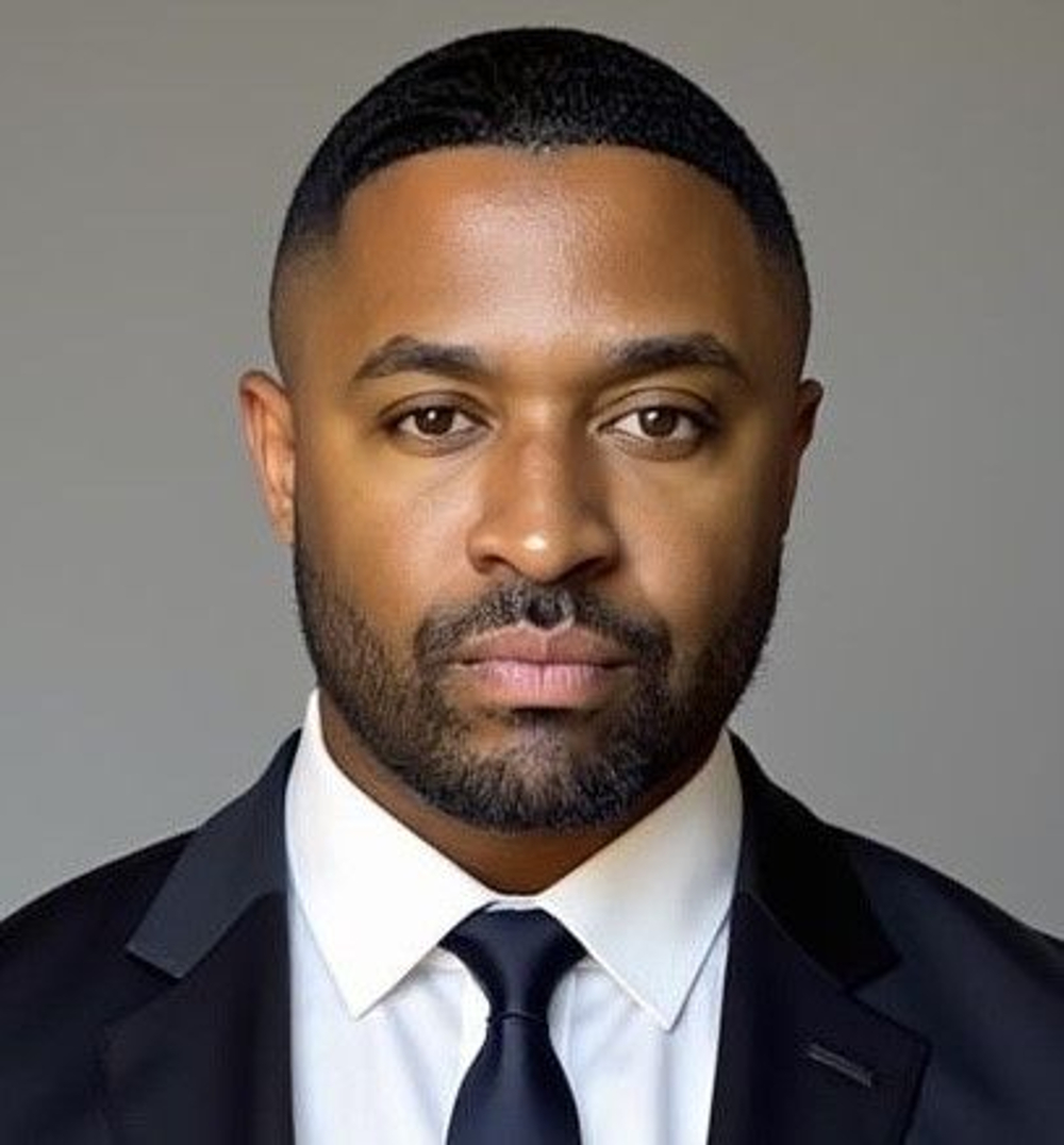 Bryant Lawson - Realtor in Canoga Park, CA