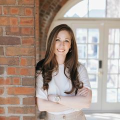 Anna Dwenger - Agent in Indianapolis, IN