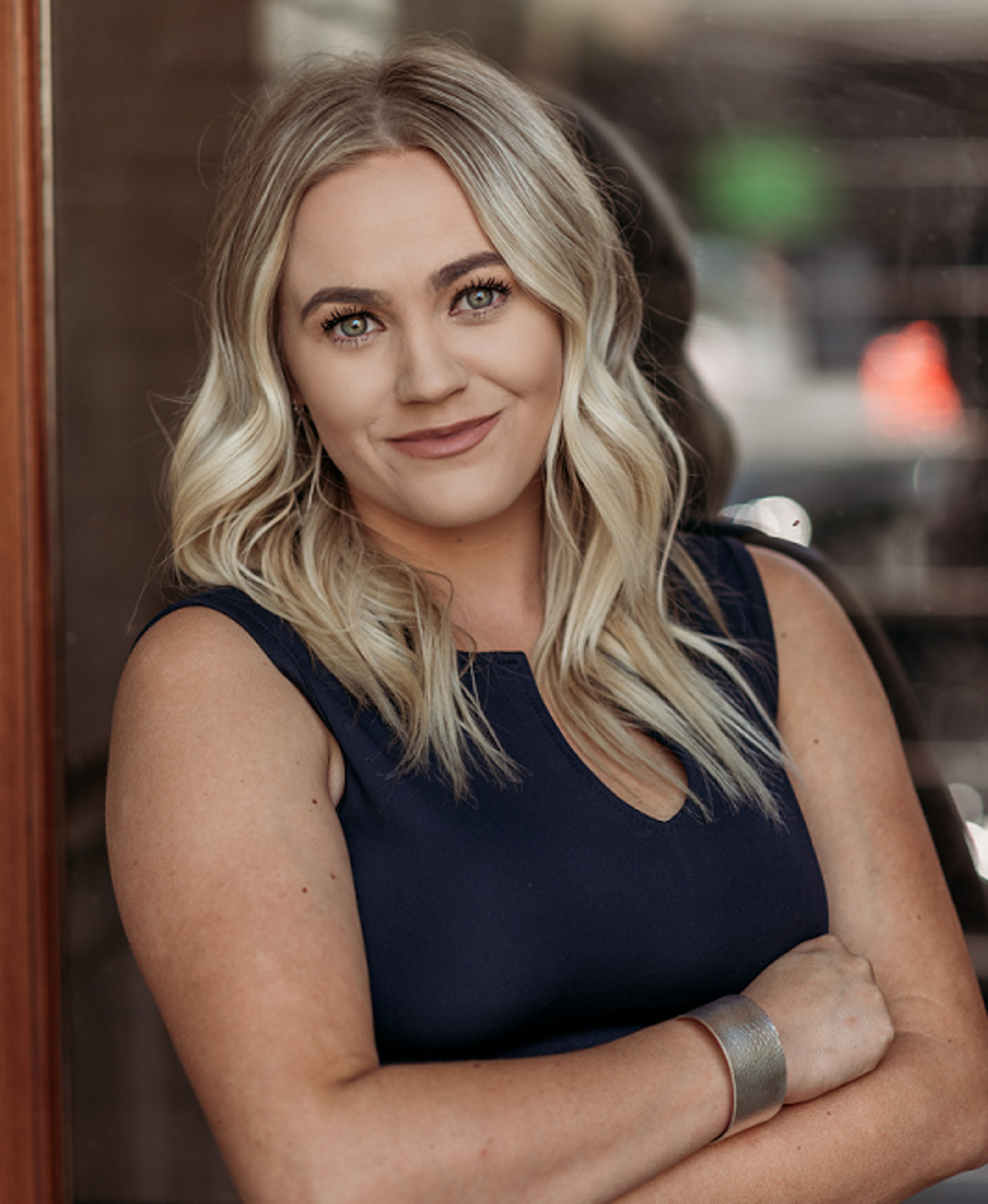 Stephanie Lewis - Realtor in Merced, CA
