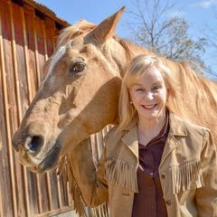 Jan Bartlett Hicks - Principal Broker & Interiordesigner in Altus, AR