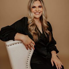 Taryn Hansen in Fort Smith, AR