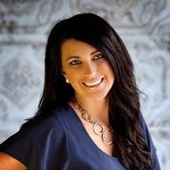 Dawn Jaeger in Roseville, CA