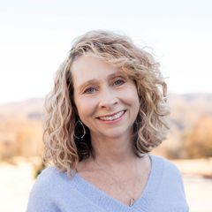 Pattie Wainright Hosti in Hendersonville, NC