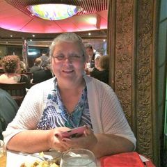 Geraldine Murray - Principal Broker in Hood River, OR