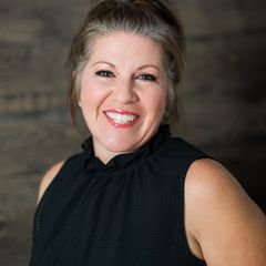 Angela Ackerson - Broker in Seattle, WA