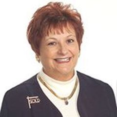 Judy Behling in Marinette, WI