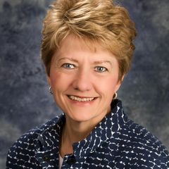 Suzie Matney - Broker in Grants Pass, OR