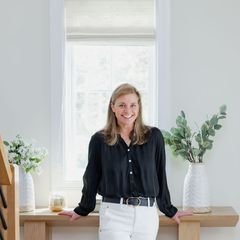 Lisa Stugart - Sales Associate in Greenwich, CT