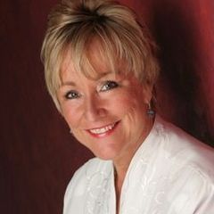 Theresa Tuengel - Managing Broker in Lynnwood, WA