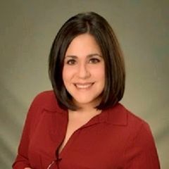 Lisa Corelli - Real Estate Broker in Puyallup, WA