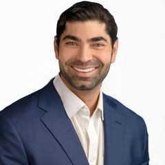 Shahin Naghavi - Broker in Houston, TX